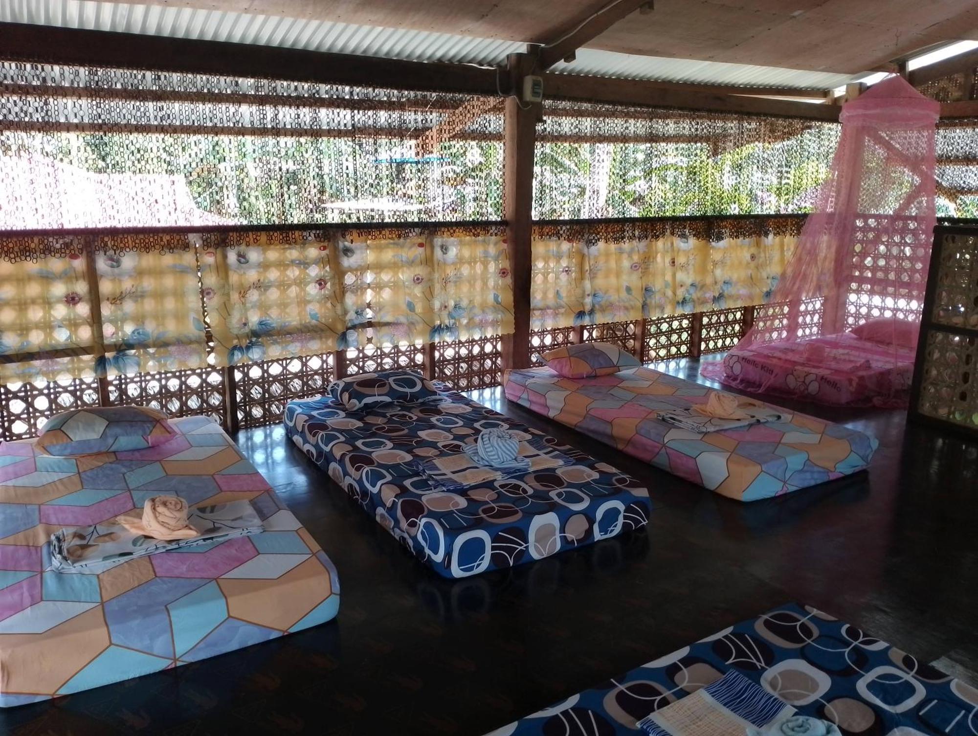 Batuan Lhoyjean Garden Hostel מראה חיצוני תמונה