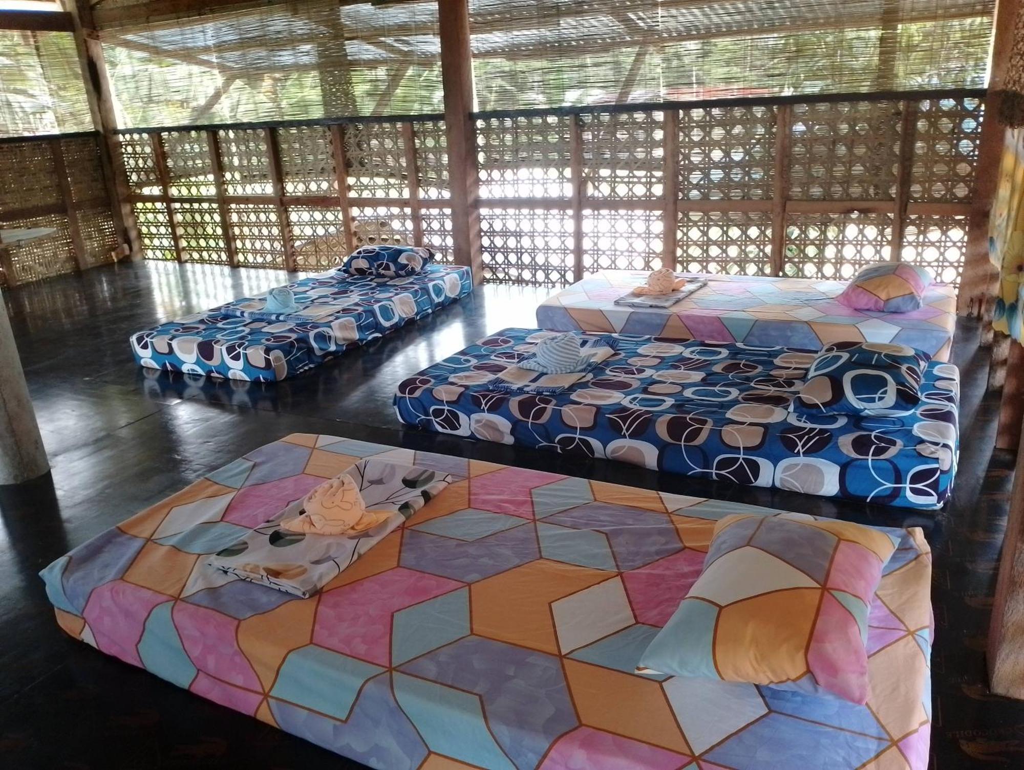 Batuan Lhoyjean Garden Hostel מראה חיצוני תמונה