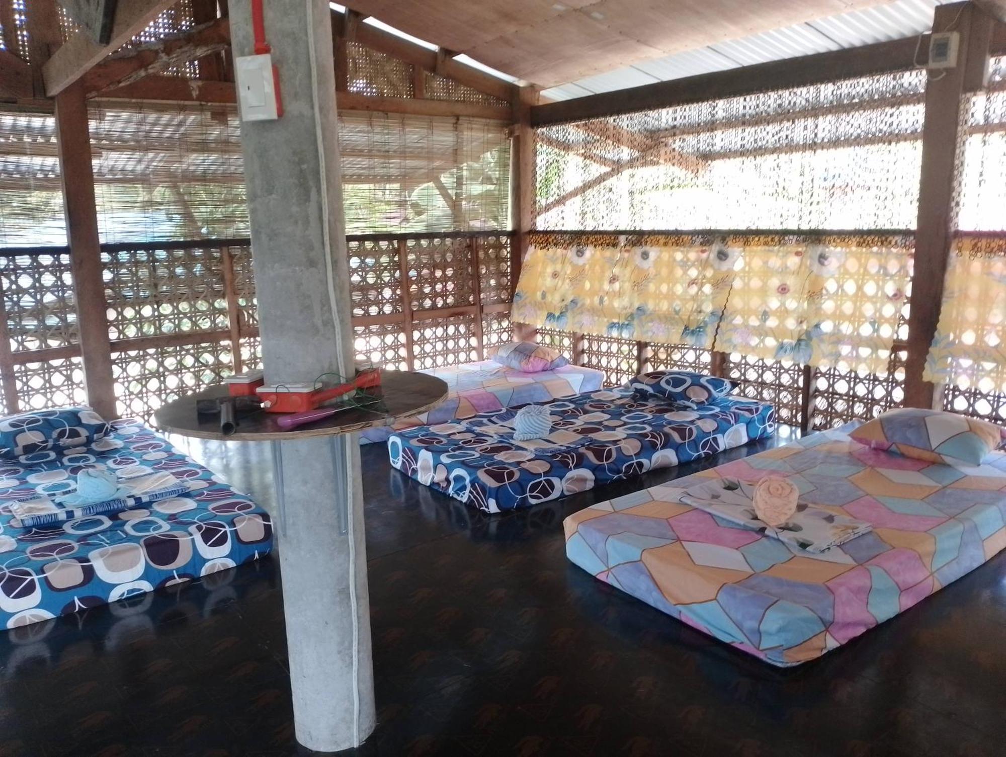 Batuan Lhoyjean Garden Hostel מראה חיצוני תמונה