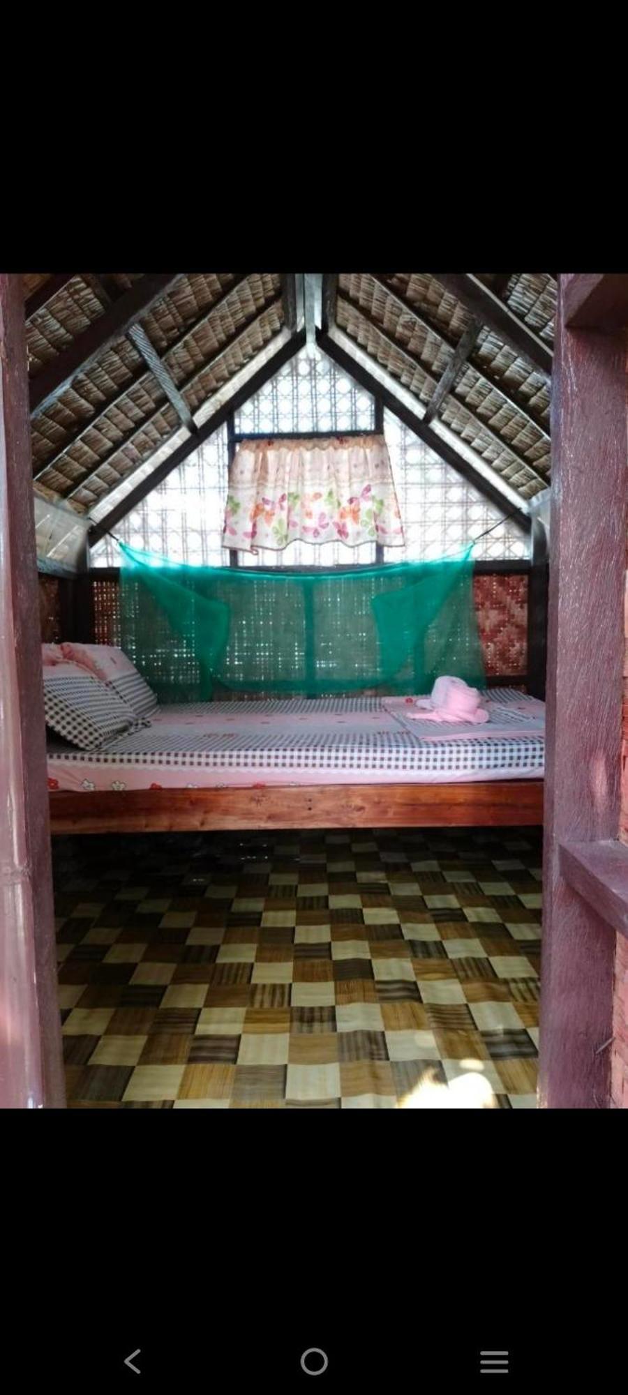 Batuan Lhoyjean Garden Hostel מראה חיצוני תמונה