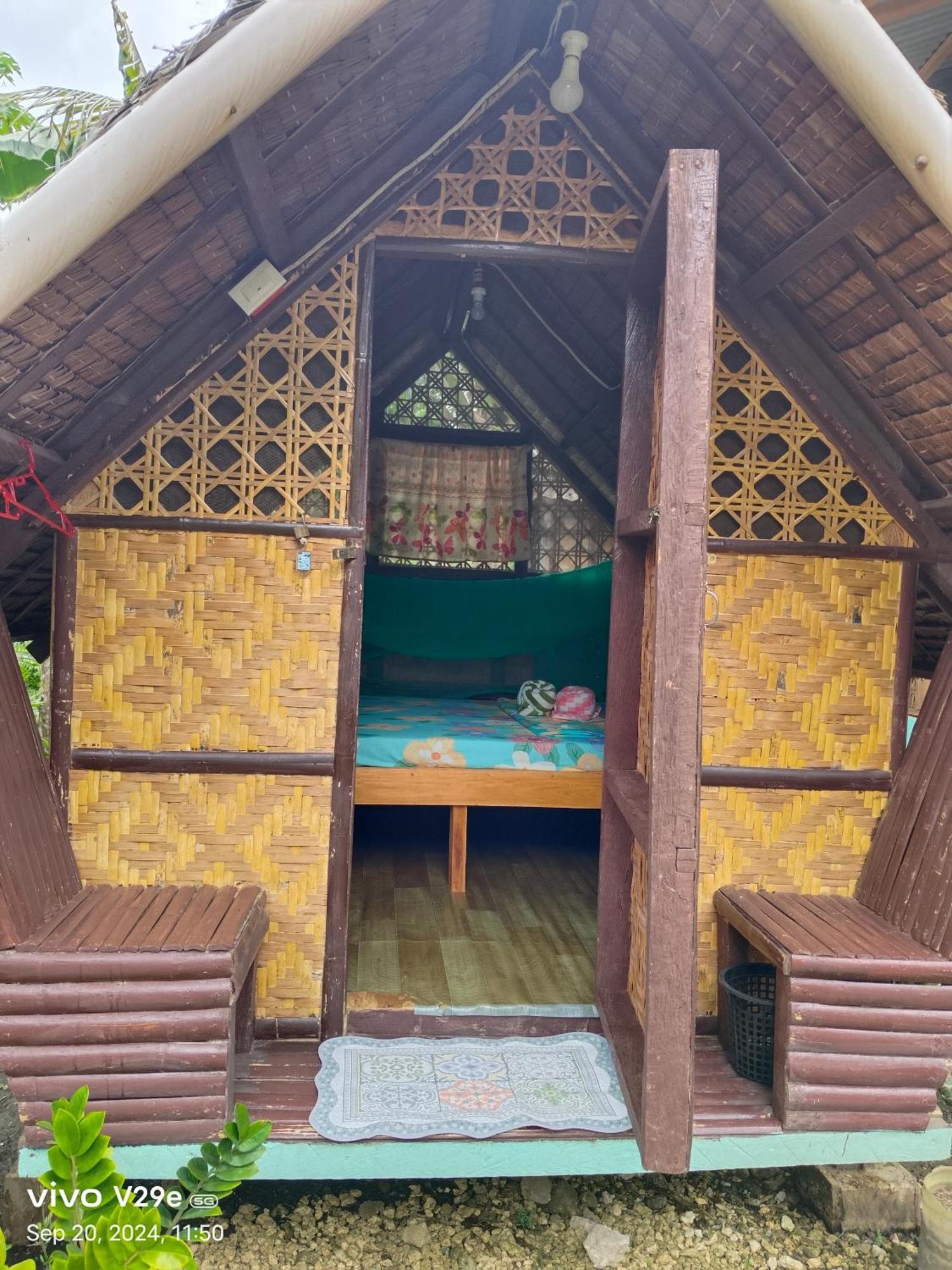 Batuan Lhoyjean Garden Hostel מראה חיצוני תמונה